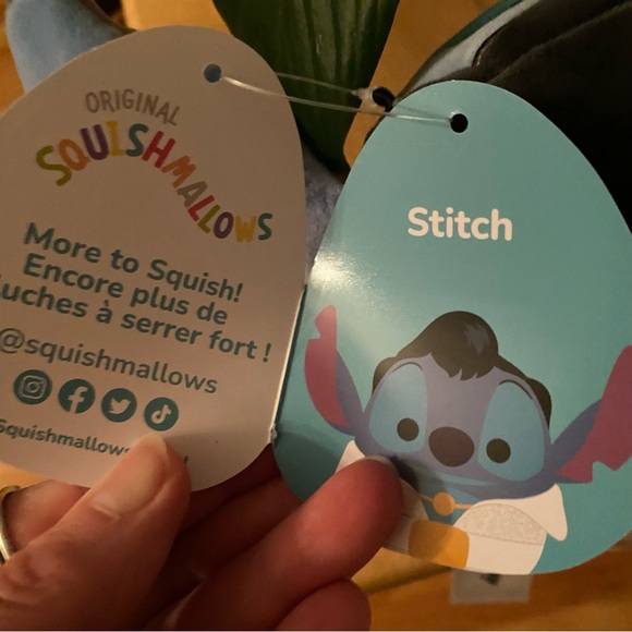 NWT Elvis Stitch 8” Disney Squishmallows - Picture 6 of 6